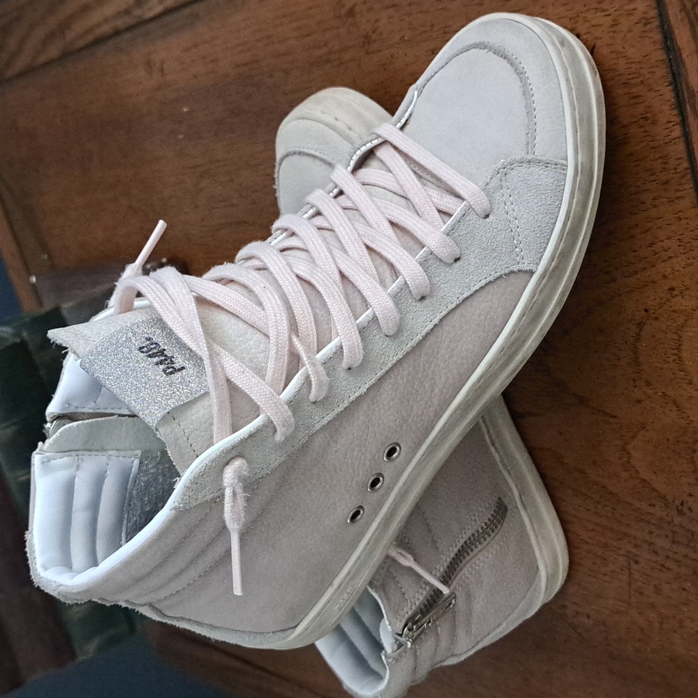 P448 bone and and warm beige color blush laces like new sz 37